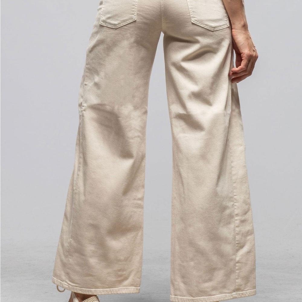 Cambio Palazzo Cropped Jean In Off White - Picture 3 of 5